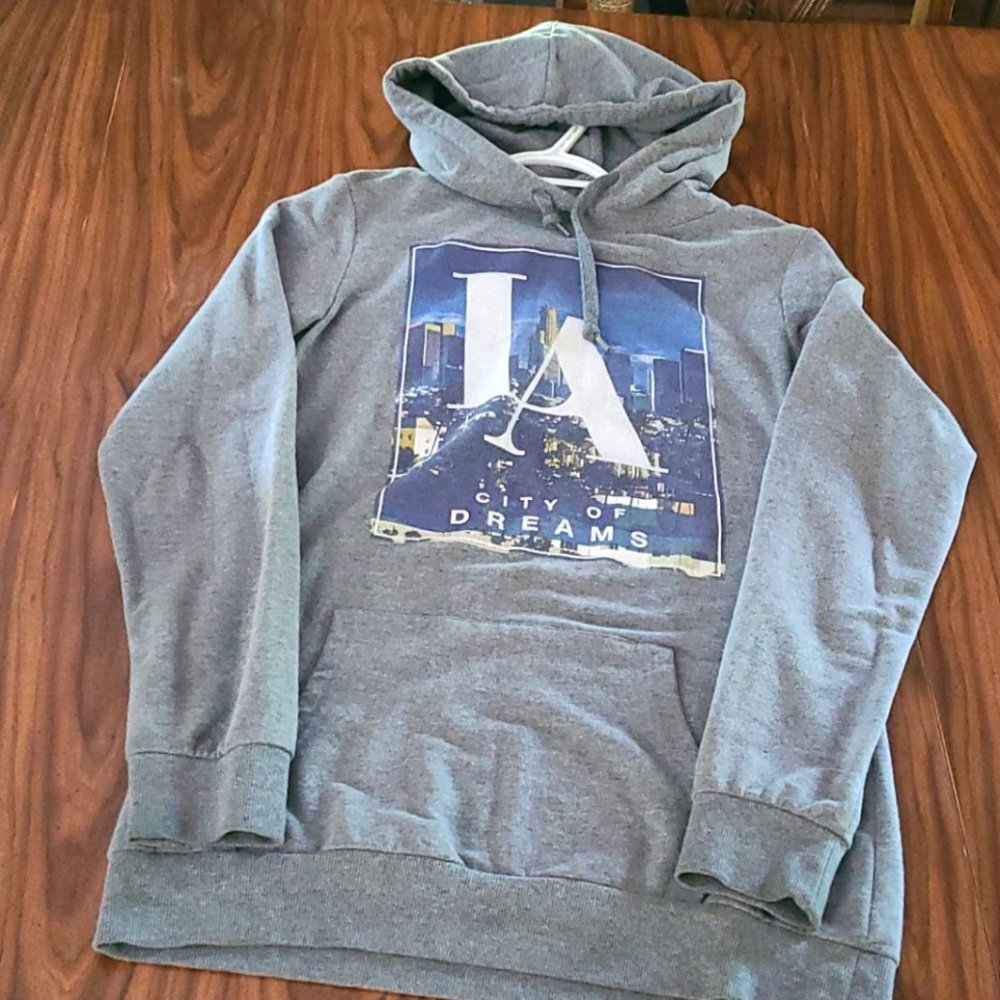 Sweater for woman